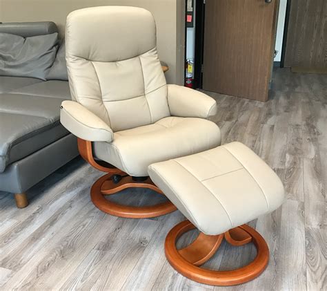 Fjords Leather Norwegian Ergonomic Scandinavian Lounge Reclining Chair