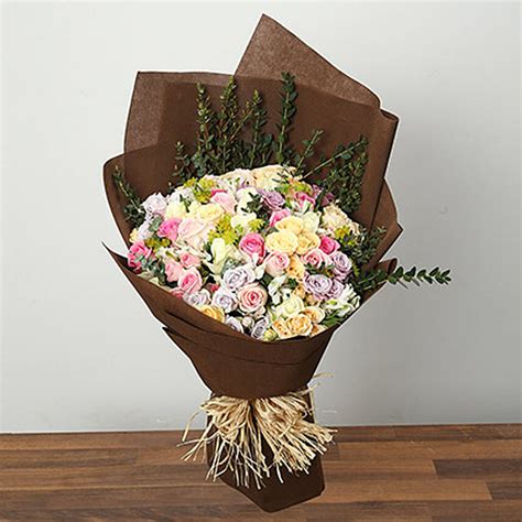 Bouquet Of Pastel Coloured Roses Delivery In Singapore Fnp Sg
