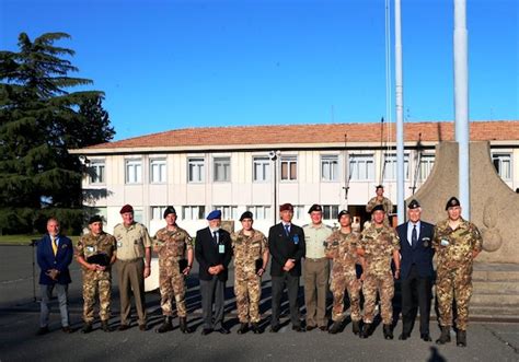 visita del generale di corpo d armata pietro serino alla scuola sottufficiali dell esercito