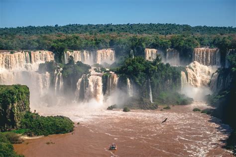 Tips For Visiting Iguazu Falls Argentinean Side Vs Brazilian Side