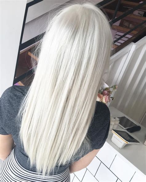 White Blonde Using Wellapro Anz For The Perfect Platinum ️ ️ ️ ️ ️ Using Lots Of Olaplexau To