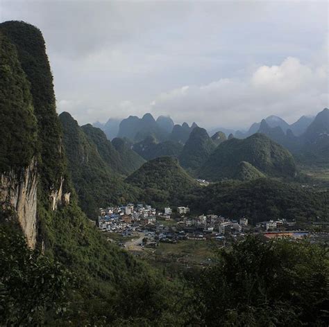 Moon Hill Yangshuo Places To Go Natural Landmarks Travel