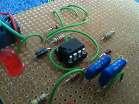 Control A Servo Motor Without Programming Make