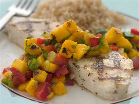 Recipe Chilean Sea Bass With Grilled Mango Salsa Whole Foods Market