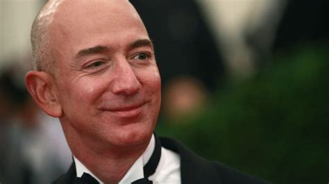This Is Billionaire Jeff Bezos Daily Routine And It Sets Him Up For