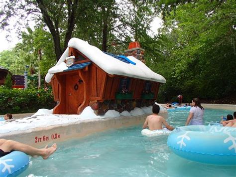 But if you arrive later than in september or early. Linda panoramica - Picture of Disney's Blizzard Beach ...