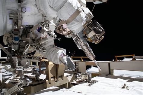 Astronauts Have Begun Spacewalk Live On Nasa Tv Space Station