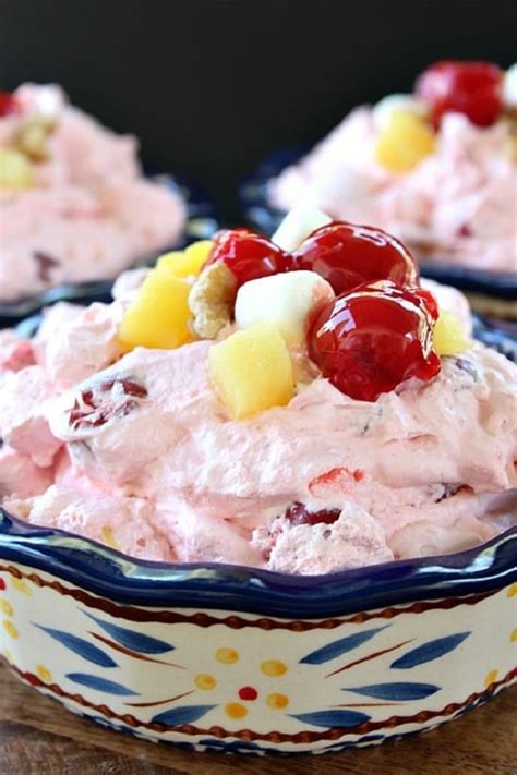 40 Easy Cool Whip Recipes And Desserts Parade