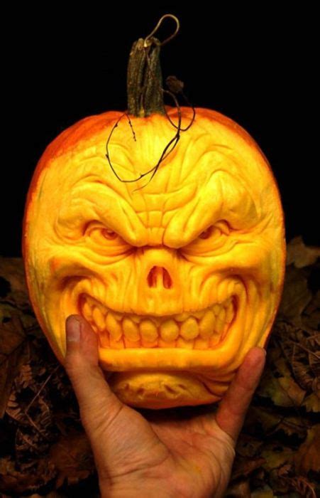 Incredible Pumpkin Carvings ~ Damn Cool Pictures