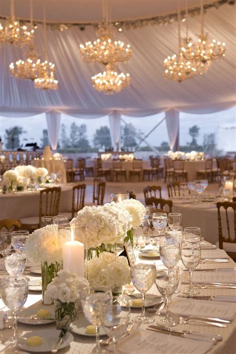 11 Fancy Tented Wedding Decoration Ideas To Stun Your Guests