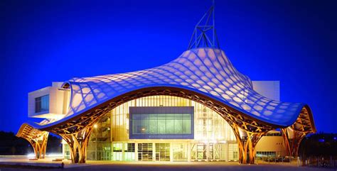 some of the best shigeru ban buildings that you need to check famous architects commercial