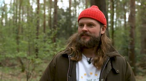 Seit 2008 lebt ian nura ist die erste rapperin überhaupt bei „sing meinen song. Sing meinen Song 2021: Was der Tod seiner Mutter mit Ian ...