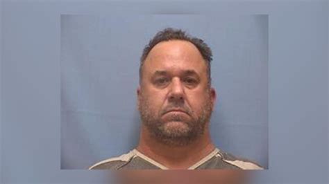 Man accused of killing two women says he 'snapped' after finding them