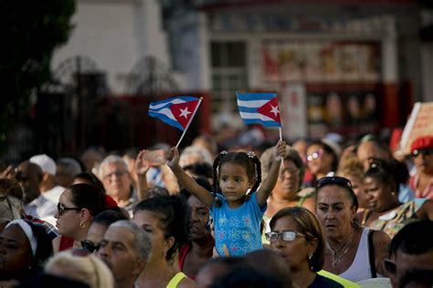 Us Encirclement Endangers Cubas Economy Provokes Response People