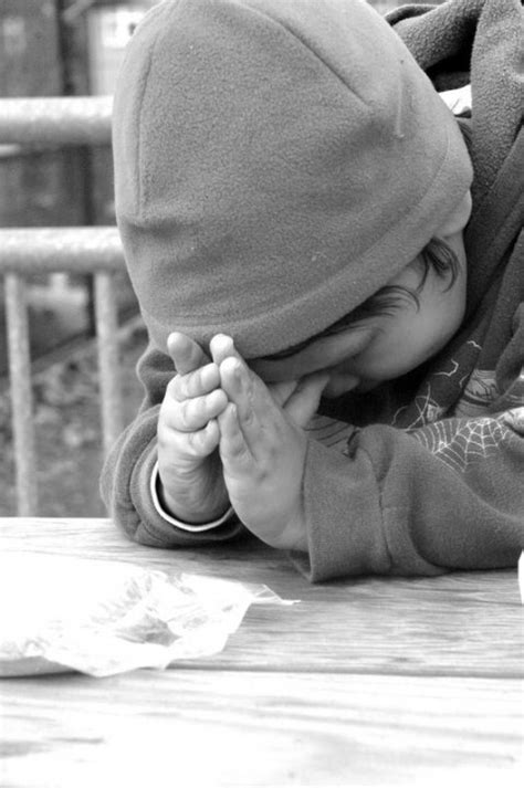 Praying before and during a test can help overcome test anxiety. Sweet Pictures of Children Praying | Time for the Holidays
