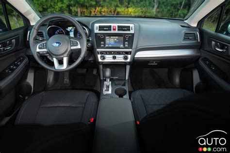 2016 Subaru Legacy 25i Touring Pictures Auto123