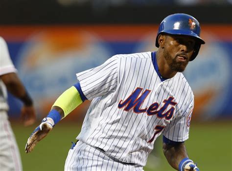 mets infielder jose reyes is already training for outfield