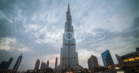 Stunning 4k Sunset Time Lapse Of The Burj Khalifa In Dubai Stock