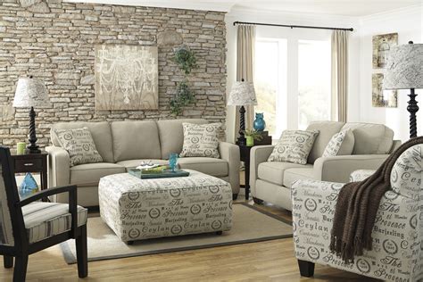 Match Your Accent Chair In With Your Throw Pillows To Tie Your Room