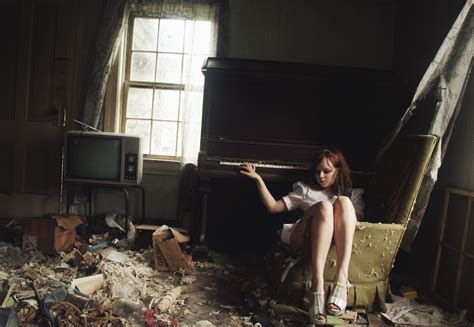 Wallpaper House Selfportrait Abandoned Girl Television Piano