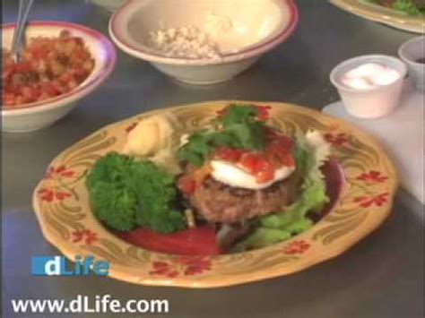 Are you the one of those who thinks taste and health can't go hand in hand? Diabetic Recipes - Low Carb Burger - YouTube