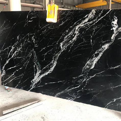 Best Three Black Marble With White Veins On The Top