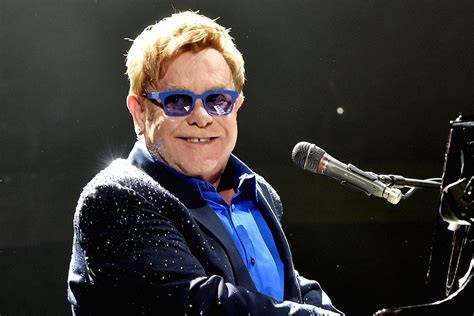 Elton john is a british singer, pianist and composer whose unique blend of pop and rock styles turned him into one of the biggest music icons of the 20th century. Elton John's 2014 Bonnaroo Performance Available for Download