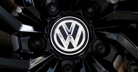 Volkswagen Investors Approve Mln Settlement With Former Execs