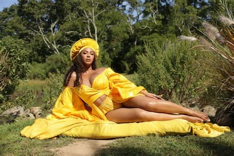 Black Is King Beyoncé Impresiona Con Sus Sensuales Curvas Y Talento Para El Baile