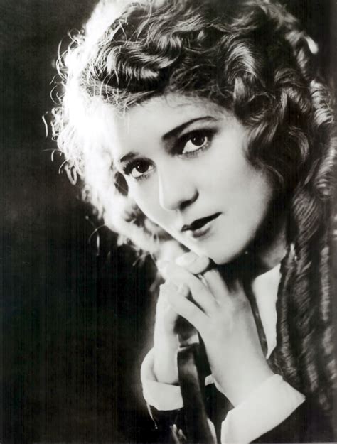 mary pickford 1920 s vintage hollywood hollywood glamour hollywood stars classic hollywood