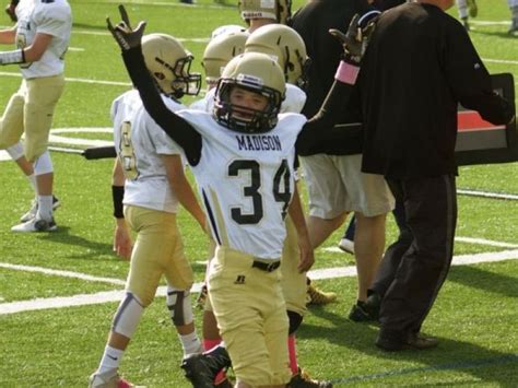 Youth Football Team Rallies For Teammate With Down Syndrome Madison