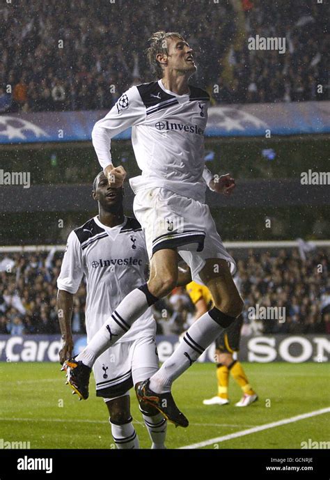 Tottenham Hotspurs Peter Crouch Celebrates Scoring Their Third Goal Hi