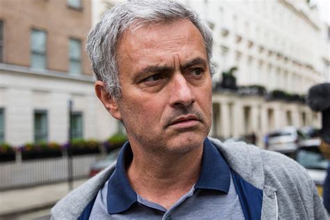 Последние твиты от josé (@josecanyousee). Manchester United confirm Jose Mourinho as new manager on ...