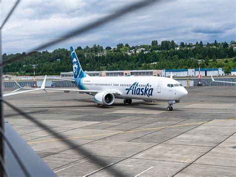 Faa Orders Partial 737 Max 9 Grounding After Alaska Airlines Explosive Decompression Incident