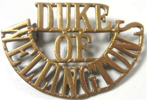 Shoulder Title Brass Duke Of Wellingtons Regiment
