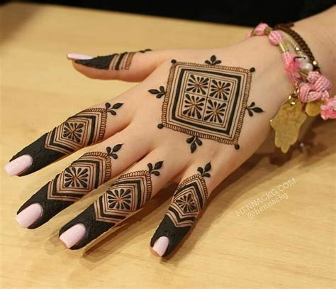 Pin By Christina Siew On Henna Mehndi Designs For Hands Mehndi