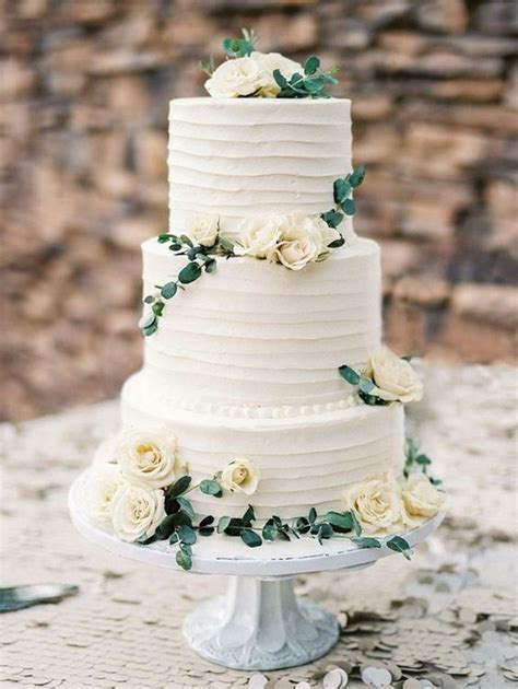 15 Amazing White And Green Elegant Wedding Cakes Emmalovesweddings