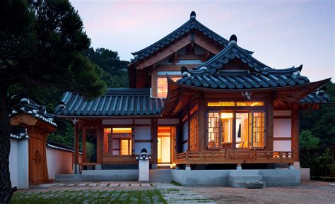 Traditional Japanese House Outside Japanobjects Fullsize The Art Of