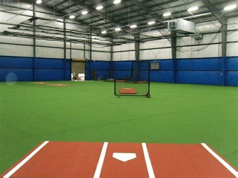 Baseball training at inside performance enables athletes of all ages and abilities to maximize their health and sport performance with our unparalleled staff, former mlb we have over 4,000 square feet of indoor field turf for baseball, soccer, field hockey, football or dry land training year round. Amazing Indoor Baseball Facility by Kodiak Sports #batting ...