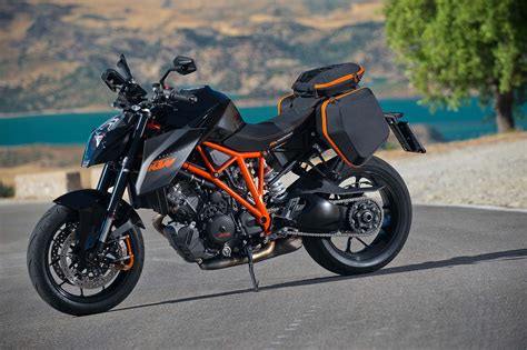 Wholesalers and retailers looking for premium 1290 ktm super duke r should browse alibaba.com for the finest solutions. Video: The Genesis of the KTM 1290 Super Duke R - Asphalt ...