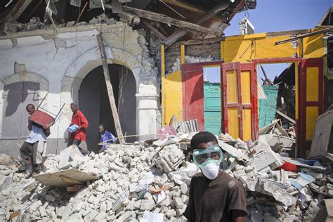A magnitude 7.2 earthquake has struck southern haiti. haitiearhquake-28: earthquake in Haiti, 2010: photojournalism:
