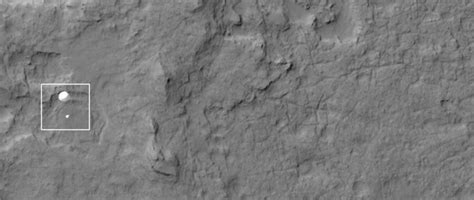 Area52 Nasa Rover Curiosity Makes Historic Mars Landing Beams Back Photos