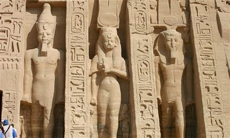 Mummified Remains Identified As Queen Nefertari Pharaoh Ramesses Iis