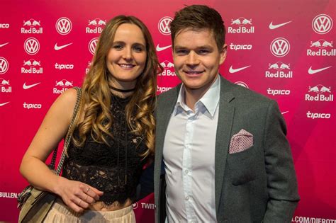 Timo werner gilt als konservativ und bodenständig. RB Leipzig WAGs :)