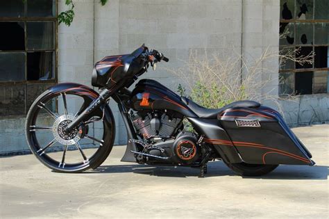 2011 Street Glide Custom Bagger Stealth Glide Bagger Harley Bagger