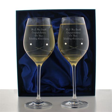 Personalised Crystal Wine Glasses