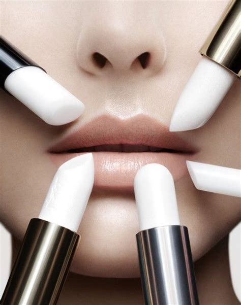White Lipsticks Sazariatees White