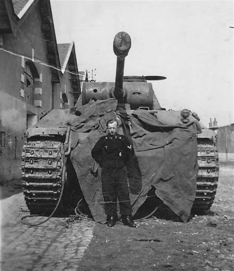Panther Ausf D 1944 And Crew Member World War Photos