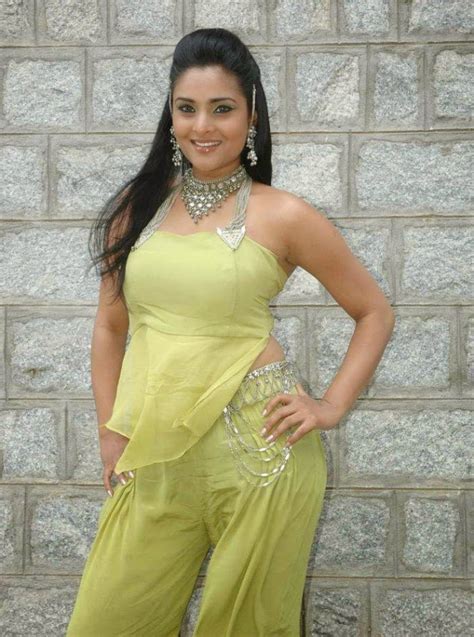Ramya Divya Spandana Hot Green Dress Pictures Ramya Navel Exposed Max All About Tollywood
