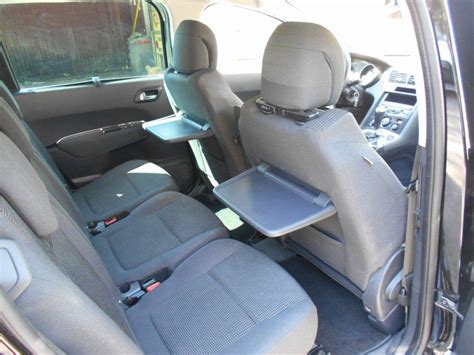 Svetska premijera održaće se 2016. Peugeot 5008 1,6 e-HDi besprijekoran. registriran do 09 ...